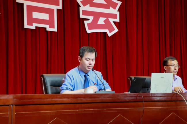 1525241243405020747.jpg 2018法制报告3.jpg