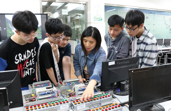 1558917496496073377.png image.png