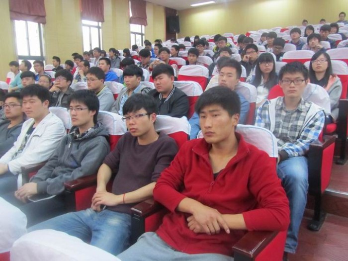 1490245402163036024.jpg 20140422081623716_s.jpg