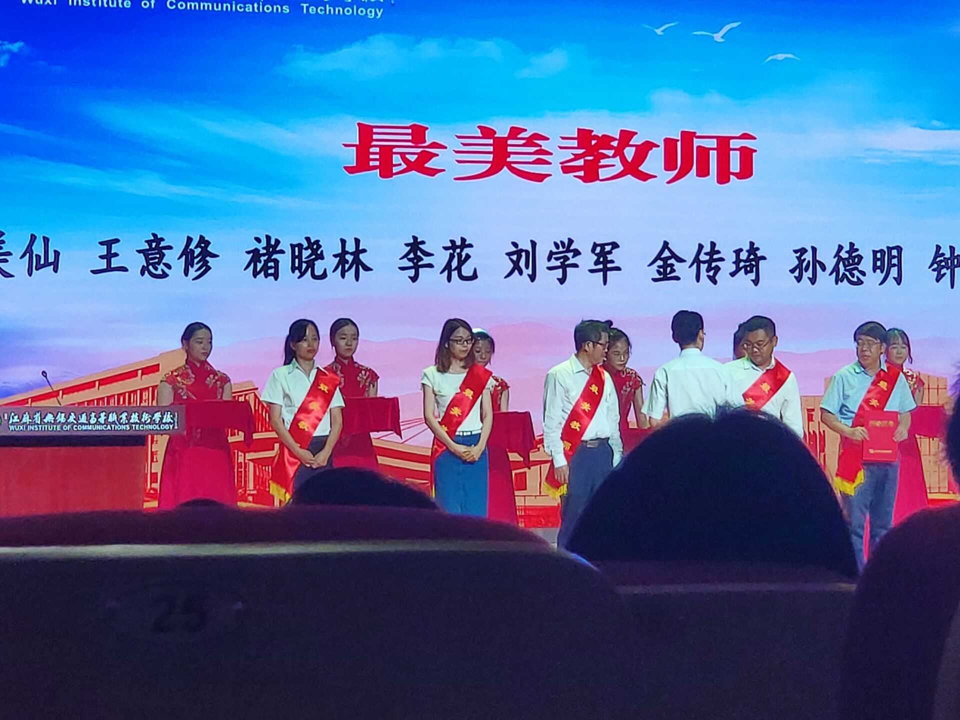 1568874497216060912.jpg 3.jpg