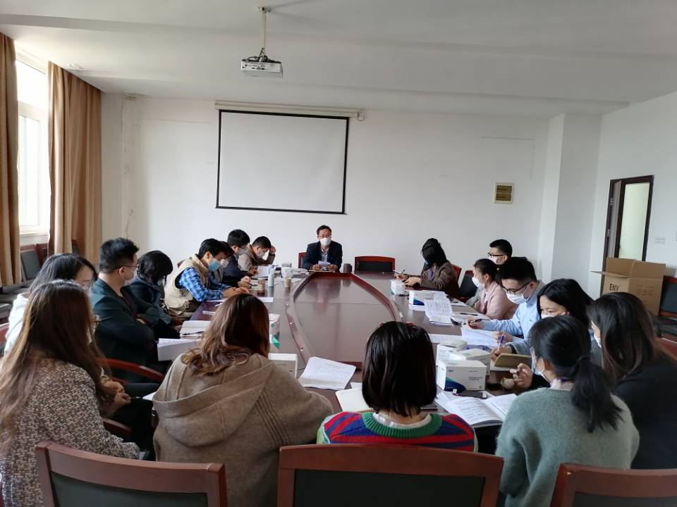 1587887061304018781.jpg 教职工大会.jpg